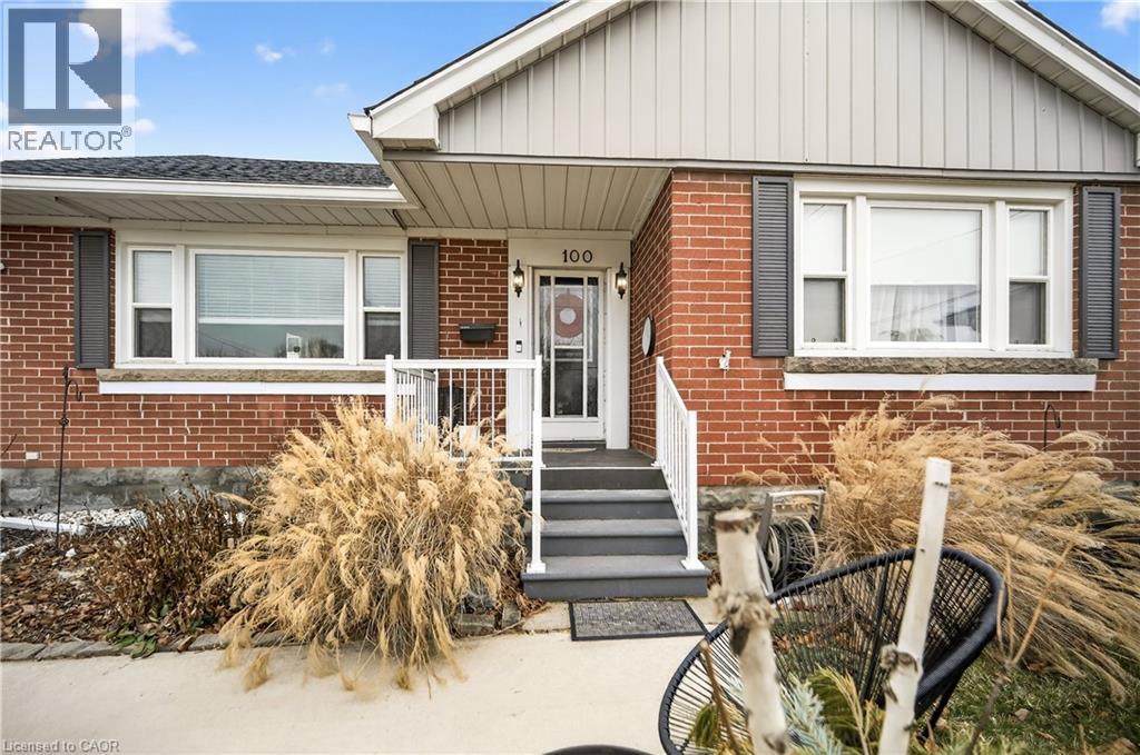 100 Ferndale Avenue, Hamilton, ON - Outdoor