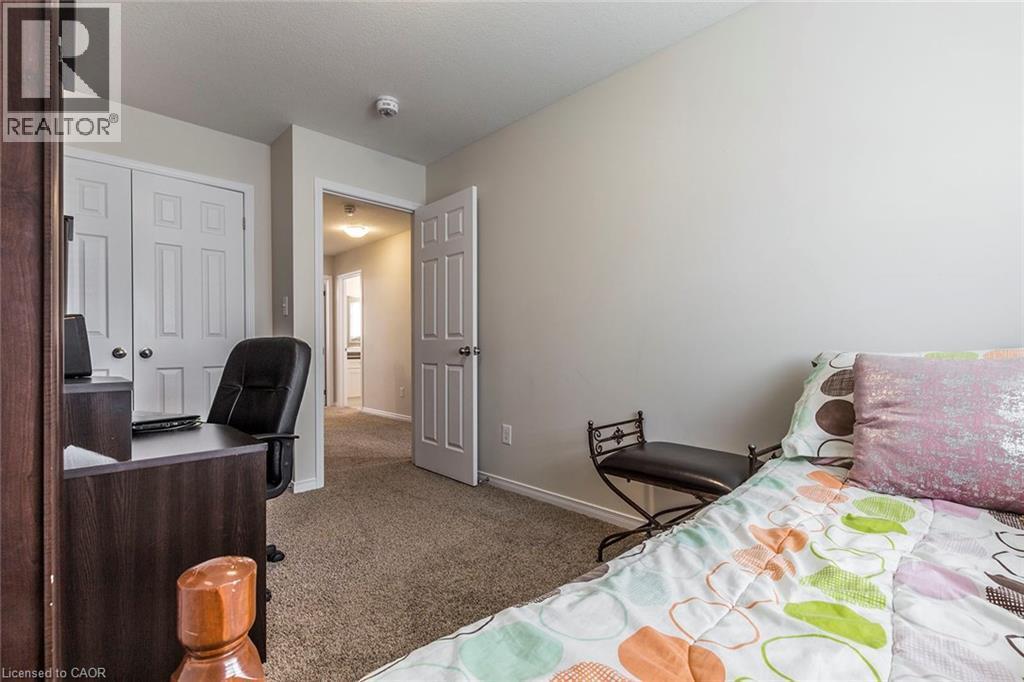 26 Meadowridge Street, Kitchener, ON - Indoor Photo Showing Bedroom