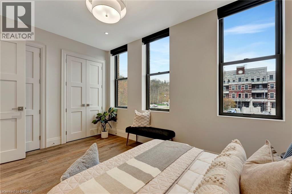 7 Grand River Street N Unit# 202, Paris, ON - Indoor Photo Showing Bedroom