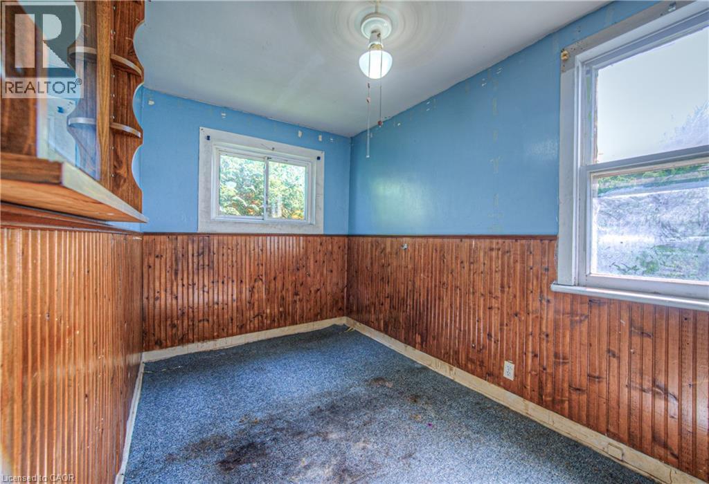 main floor - 20 Beatty Avenue, Hamilton, ON - Indoor Photo Showing Other Room