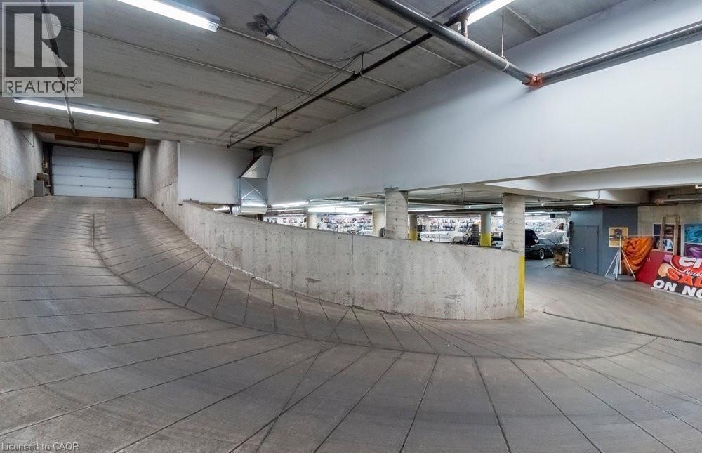 1325 Barton Street E, Hamilton, ON