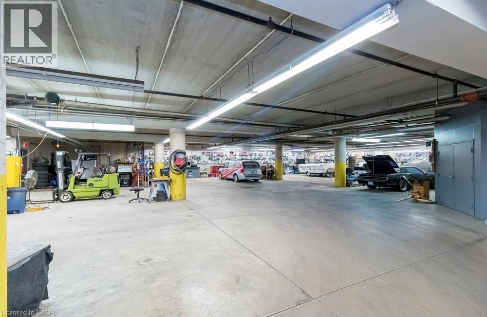 1325 Barton Street E, Hamilton, ON