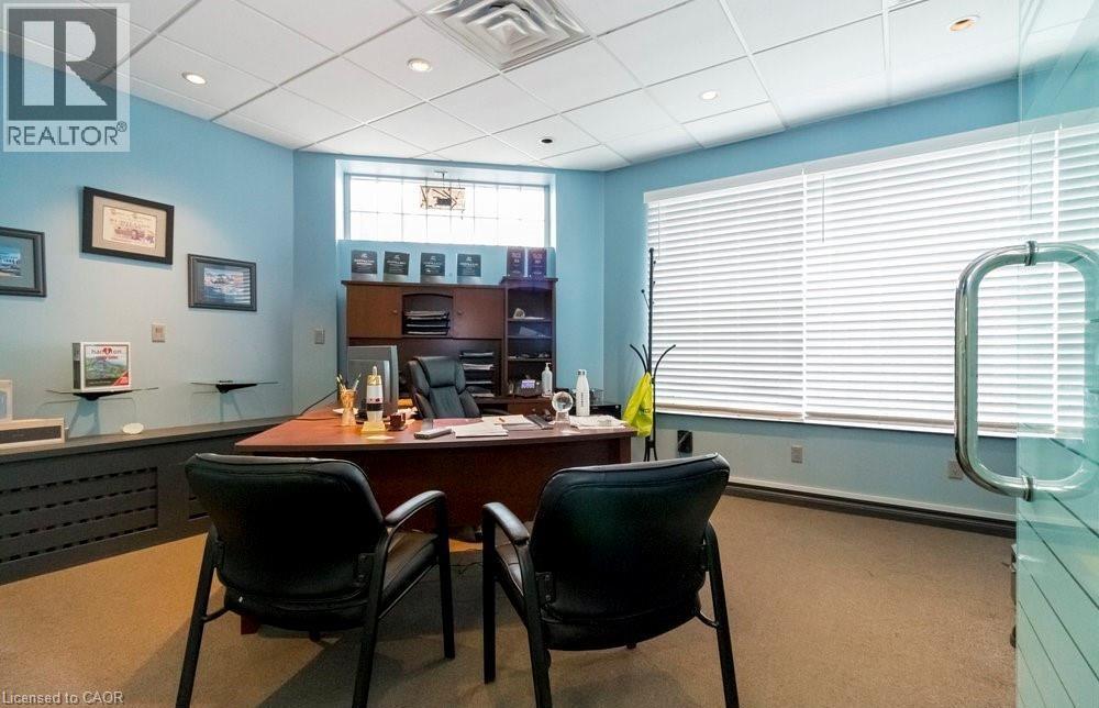 1325 Barton Street E, Hamilton, ON