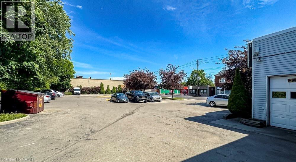 1325 Barton Street E, Hamilton, ON