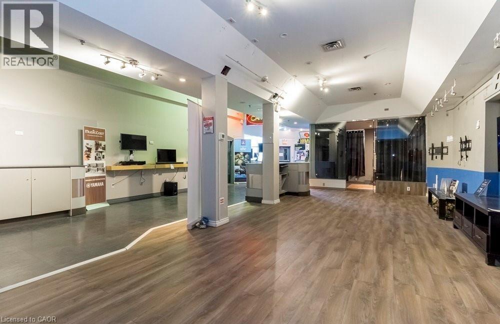 1325 Barton Street E, Hamilton, ON