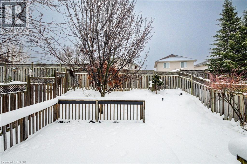 524 Windflower Crescent, Kitchener, ON - Outdoor With Deck Patio Veranda