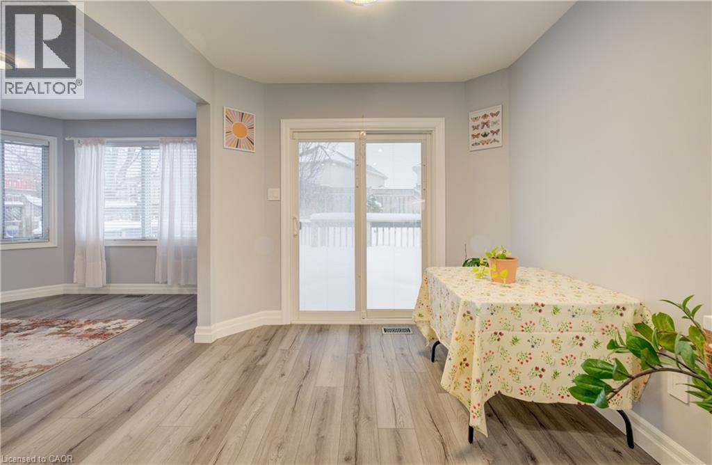 524 Windflower Crescent, Kitchener, ON - Indoor Photo Showing Other Room