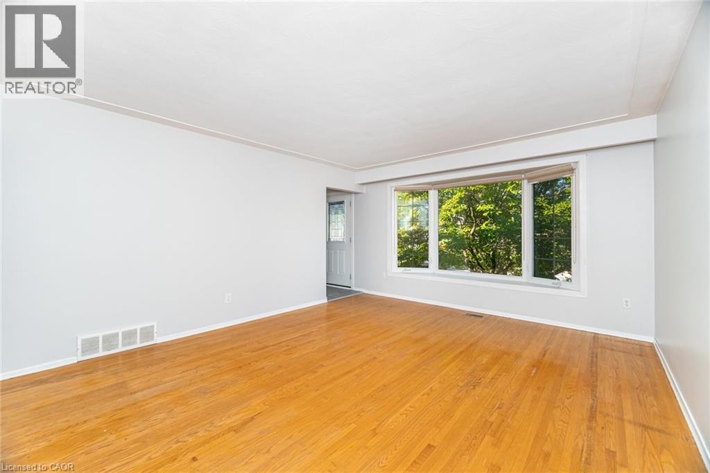 7 Maitland Avenue, Hamilton, ON - Indoor