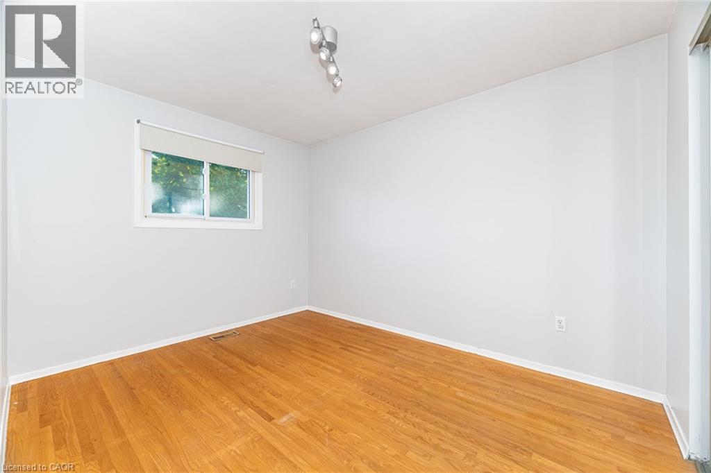 7 Maitland Avenue, Hamilton, ON - Indoor Photo Showing Other Room