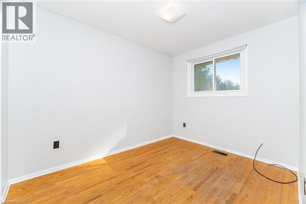 7 Maitland Avenue, Hamilton, ON - Indoor Photo Showing Other Room