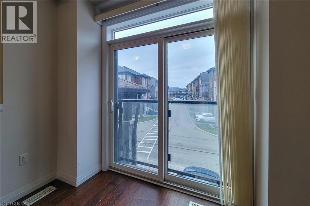 30 Times Square Boulevard Unit# 228, Stoney Creek, ON - Indoor Photo Showing Other Room