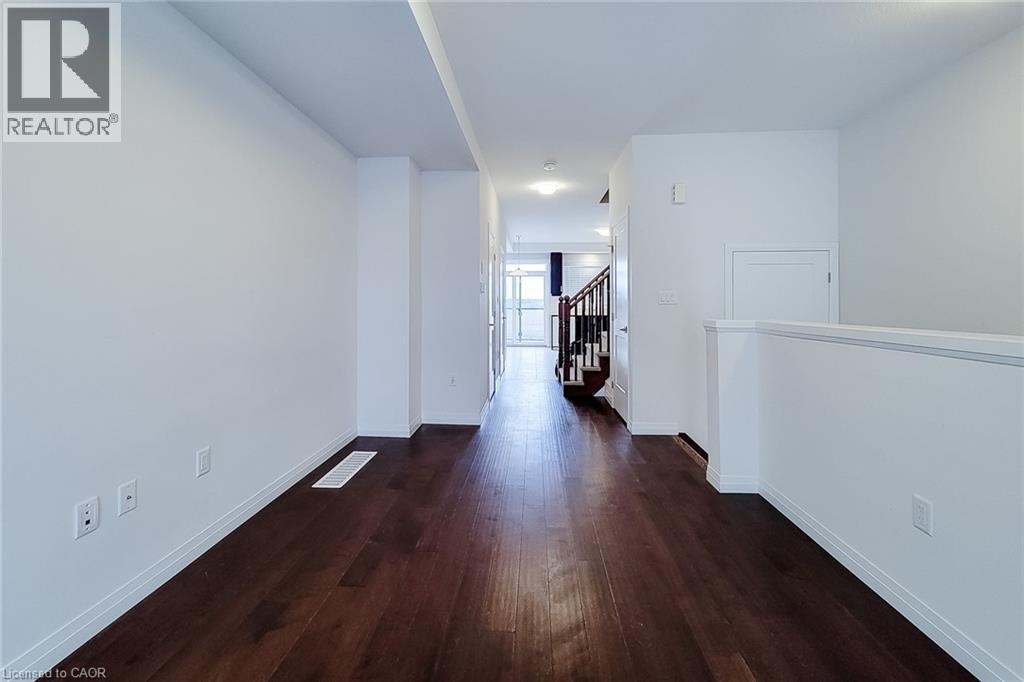 30 Times Square Boulevard Unit# 228, Stoney Creek, ON - Indoor Photo Showing Other Room