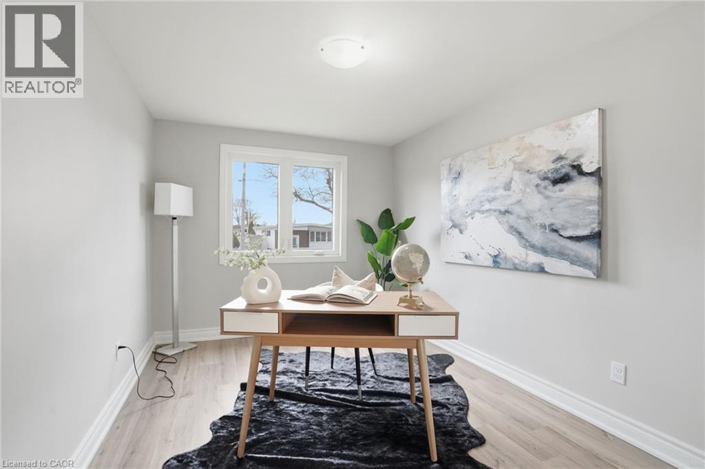 38 Coral Drive, Hamilton, ON - Indoor Photo Showing Office