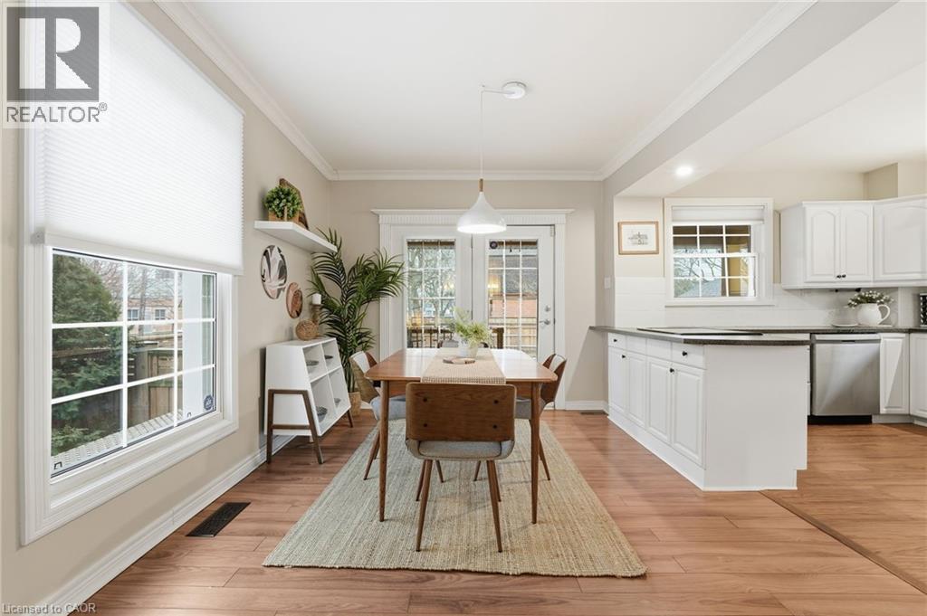 232 Mountain Park Avenue, Hamilton, ON - Indoor