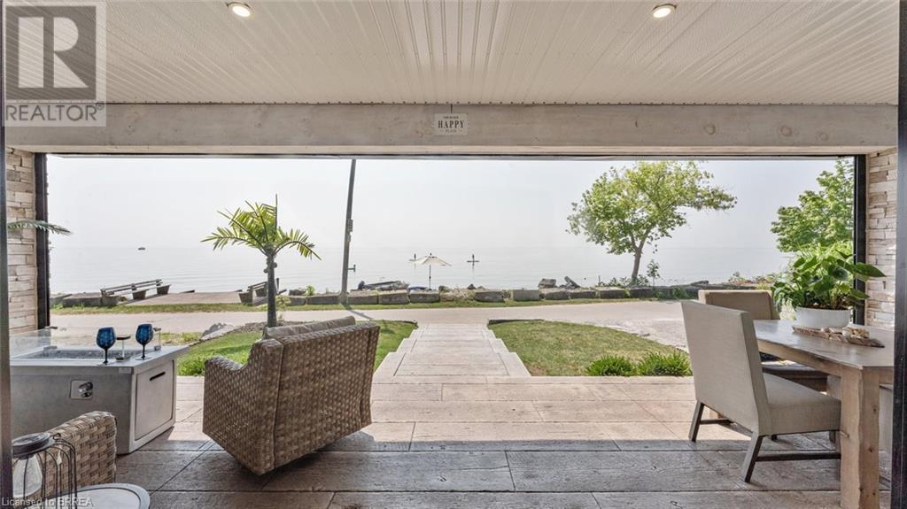 33 Cedar Drive, Turkey Point, ON -