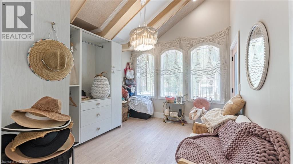 33 Cedar Drive, Turkey Point, ON - Indoor
