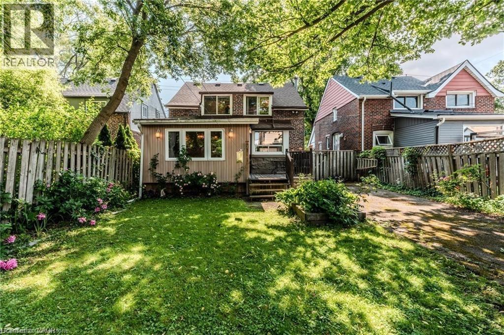 95 Paradise Road N, Hamilton, ON - Outdoor