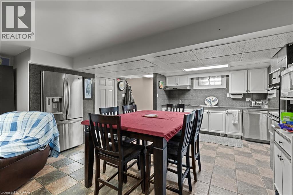 35 Chantler Road, Welland, ON - Indoor