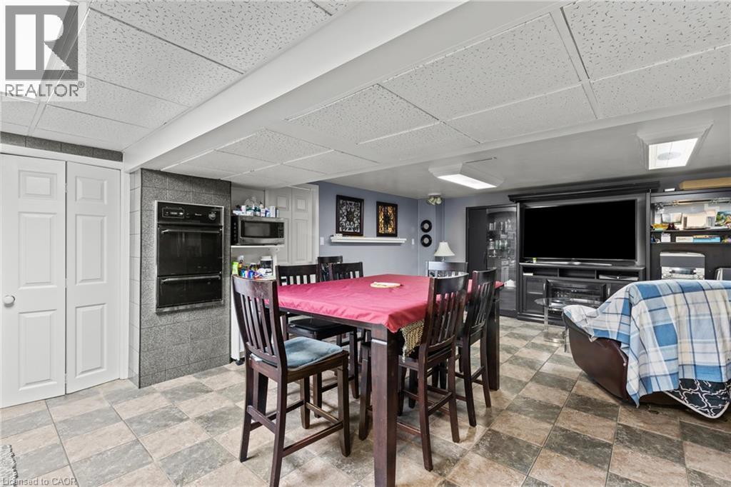 35 Chantler Road, Welland, ON - Indoor Photo Showing Other Room