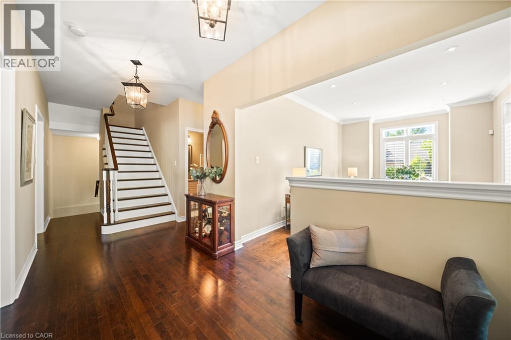 4165 Stonebridge Crescent, Burlington, ON - Indoor