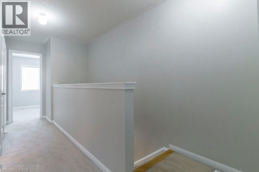 470 Beach Boulevard Unit# 8, Hamilton, ON - Indoor Photo Showing Other Room