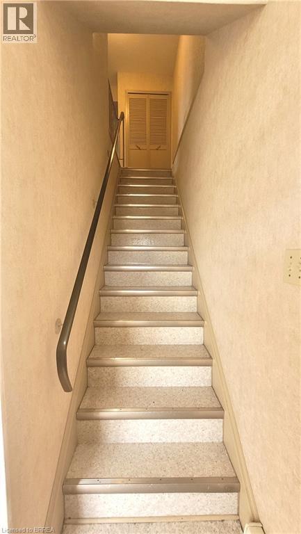 325 Fairview Drive, Brantford, ON - Indoor Photo Showing Other Room