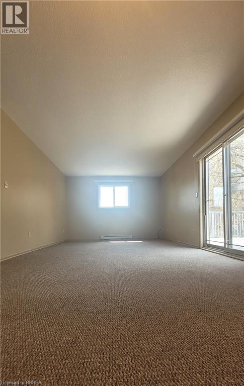 325 Fairview Drive, Brantford, ON - Indoor Photo Showing Other Room