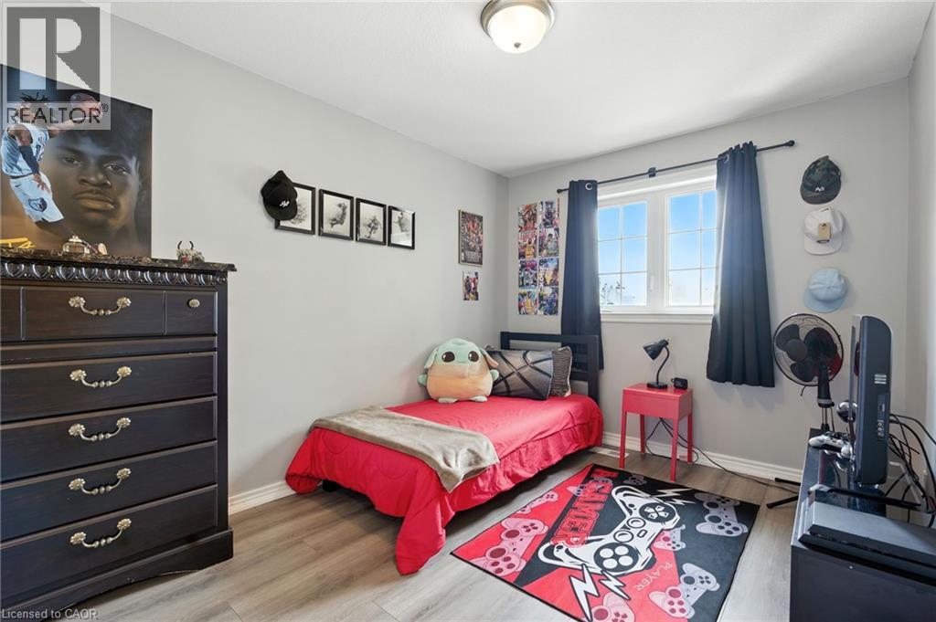 247 Fall Fair Way, Binbrook, ON - Indoor Photo Showing Bedroom