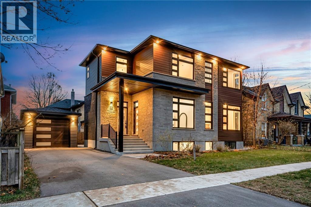 28 Norwich Street W, Guelph, ON - Outdoor With Facade