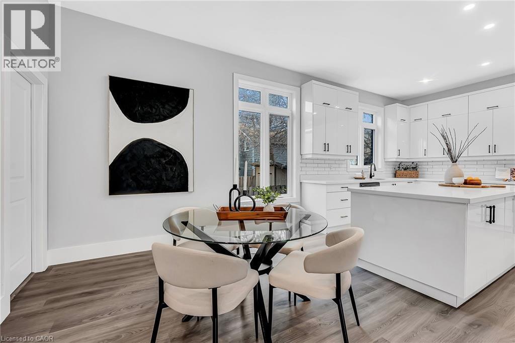 Eat-In Kitchen Area - 28 Norwich Street W, Guelph, ON - Indoor