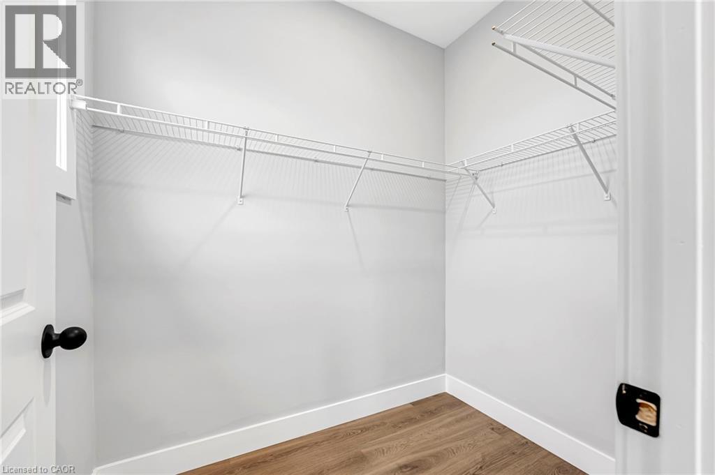 28 Norwich Street W, Guelph, ON - Indoor With Storage