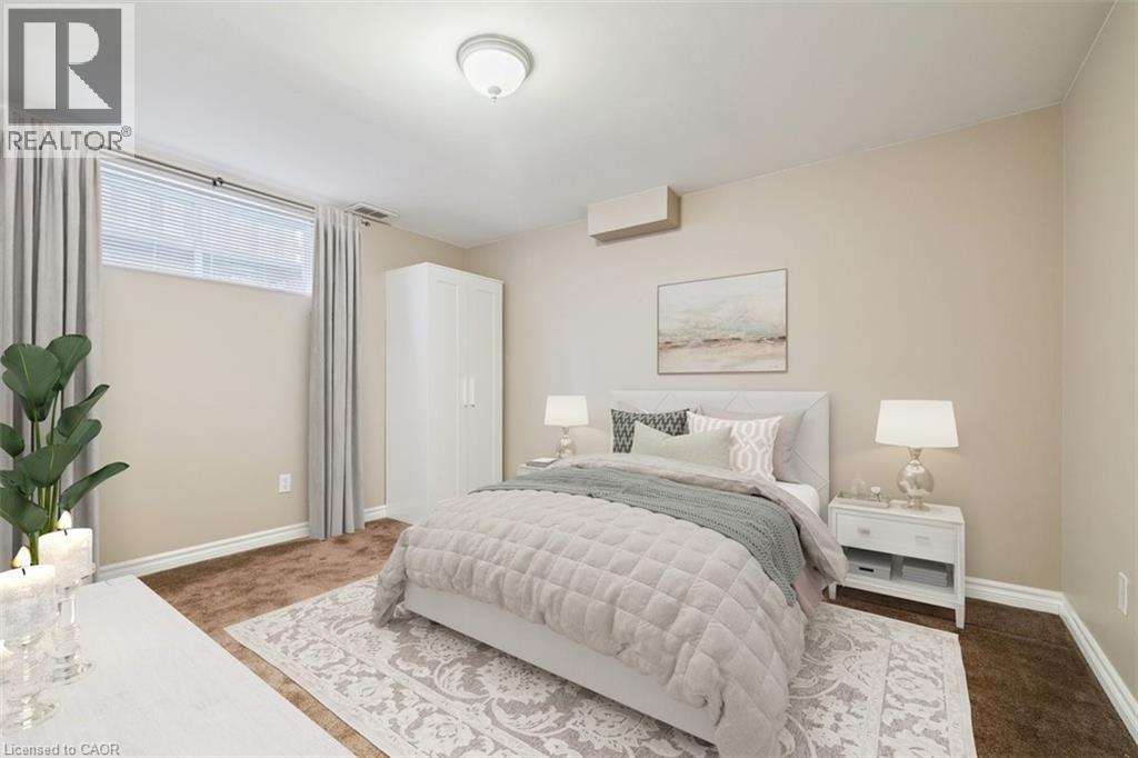 2428 Salcome Drive, Oakville, ON - Indoor Photo Showing Bedroom