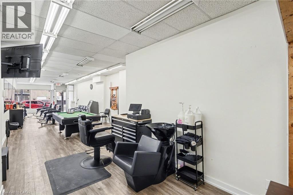 630 King Street E, Cambridge, ON