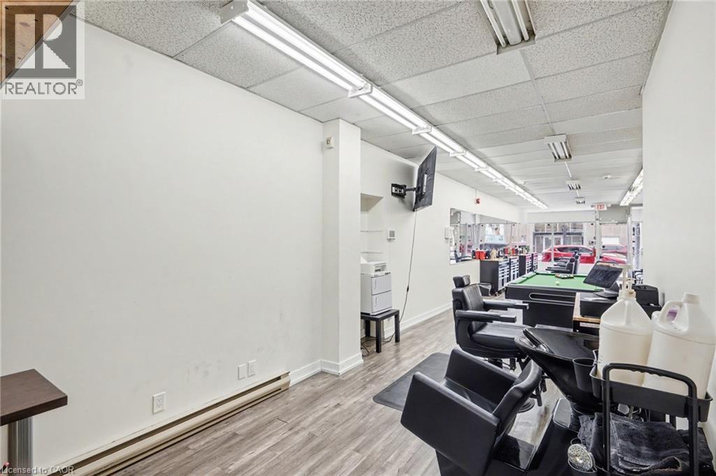 630 King Street E, Cambridge, ON