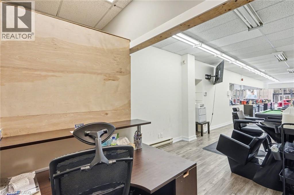 630 King Street E, Cambridge, ON