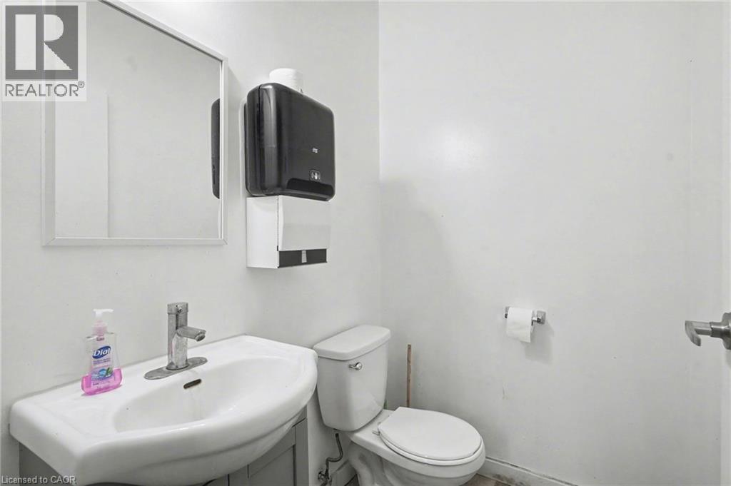 630 King Street E, Cambridge, ON