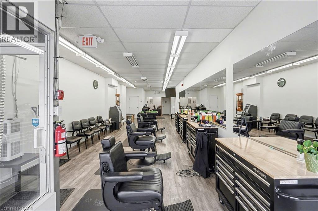 630 King Street E, Cambridge, ON