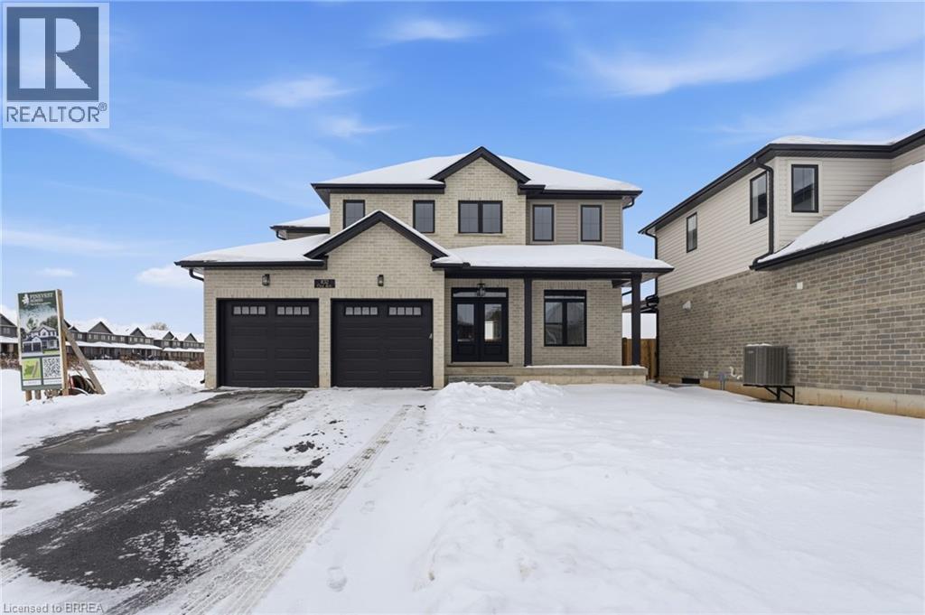 102 Oak Avenue, Paris, ON - Outdoor