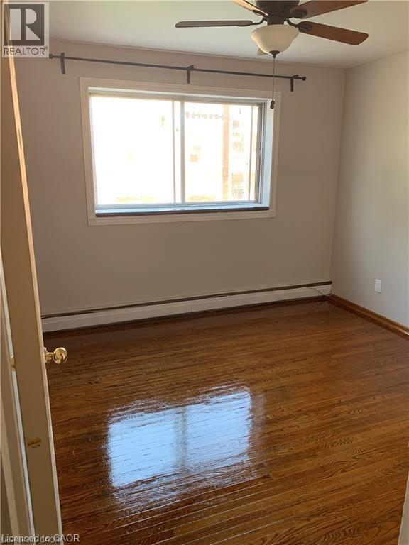 42 Hilltop Drive Unit# 6, Cambridge, ON - Indoor Photo Showing Other Room