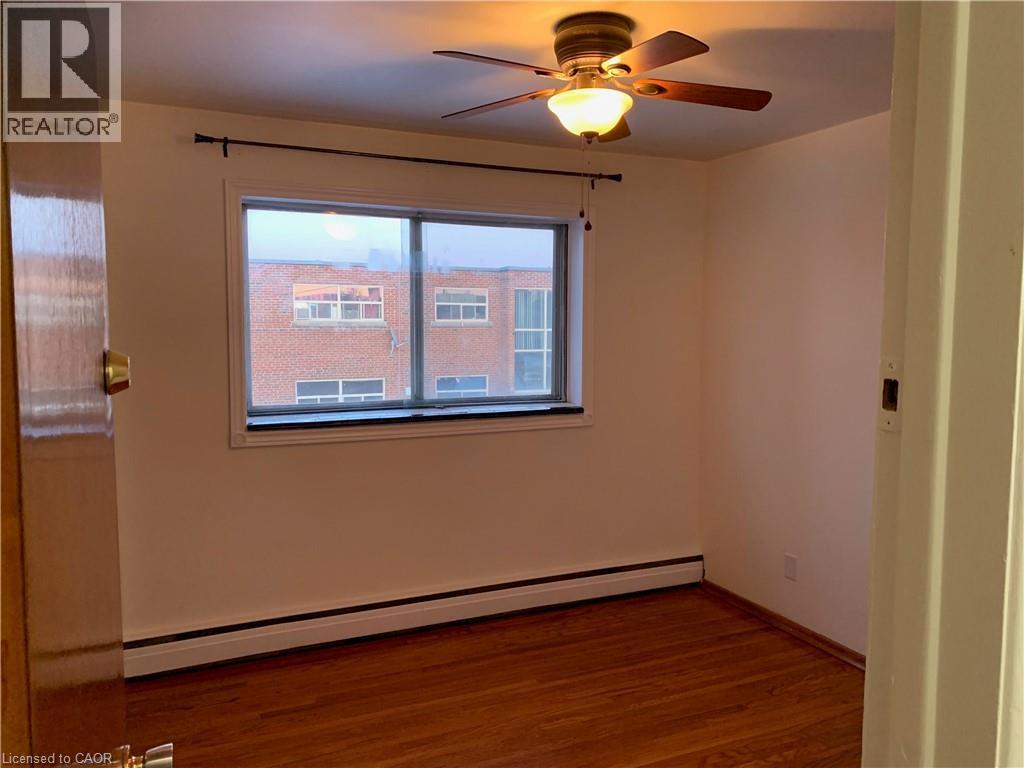 42 Hilltop Drive Unit# 9, Cambridge, ON - Indoor Photo Showing Other Room