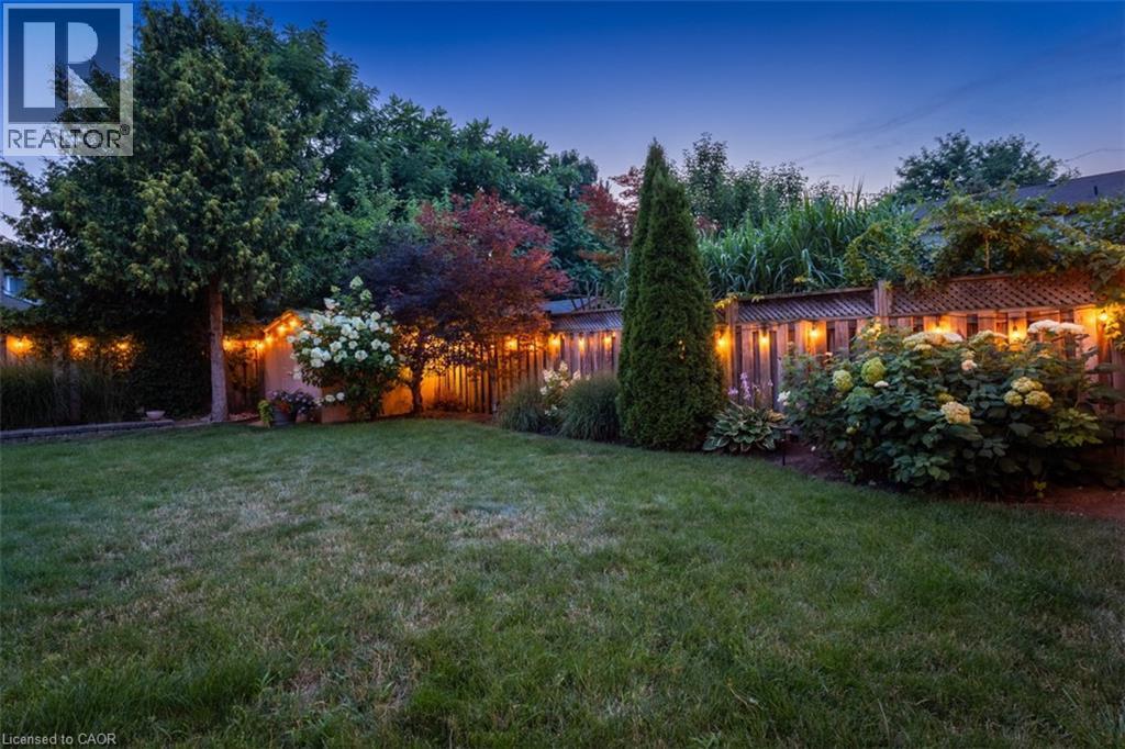 1219 Hammond Street, Burlington, ON - Outdoor