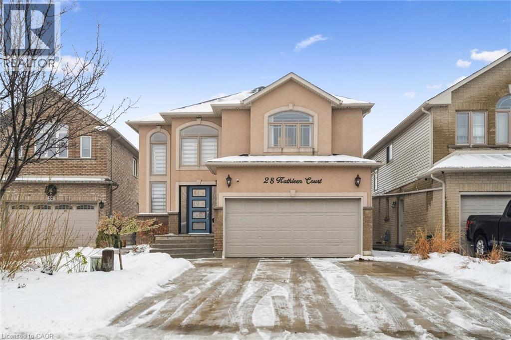 28 Kathleen Court, Hamilton, ON - Outdoor With Facade