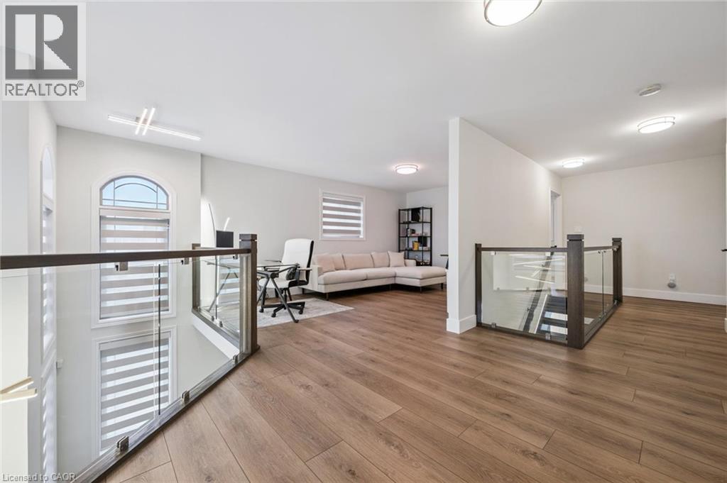 28 Kathleen Court, Hamilton, ON - Indoor