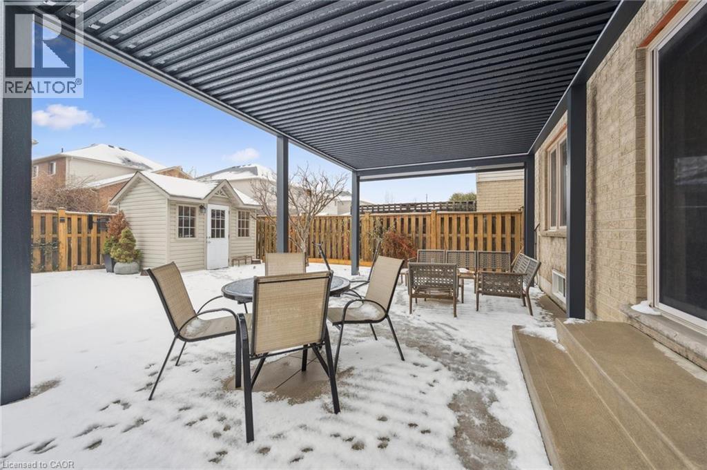 28 Kathleen Court, Hamilton, ON - Outdoor With Deck Patio Veranda With Exterior