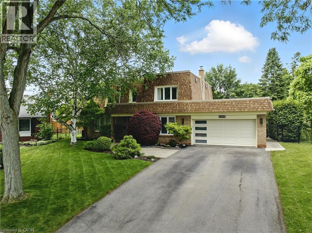 4240 Dunvegan Road, Burlington, ON - Outdoor