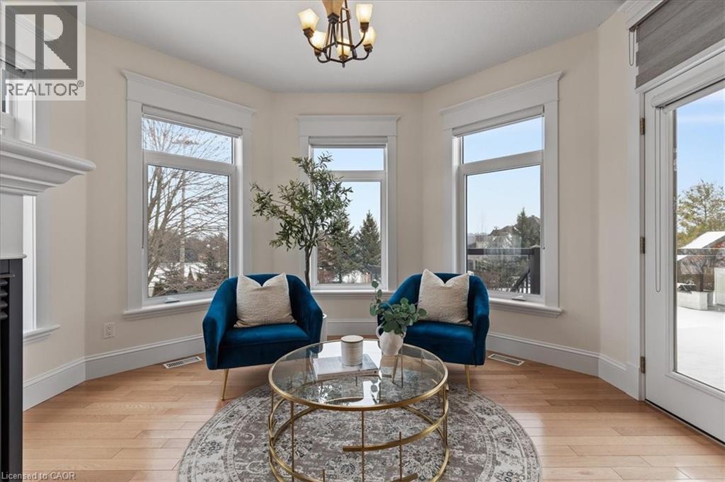 86 Canters Close, Kitchener, ON - Indoor Photo Showing Other Room