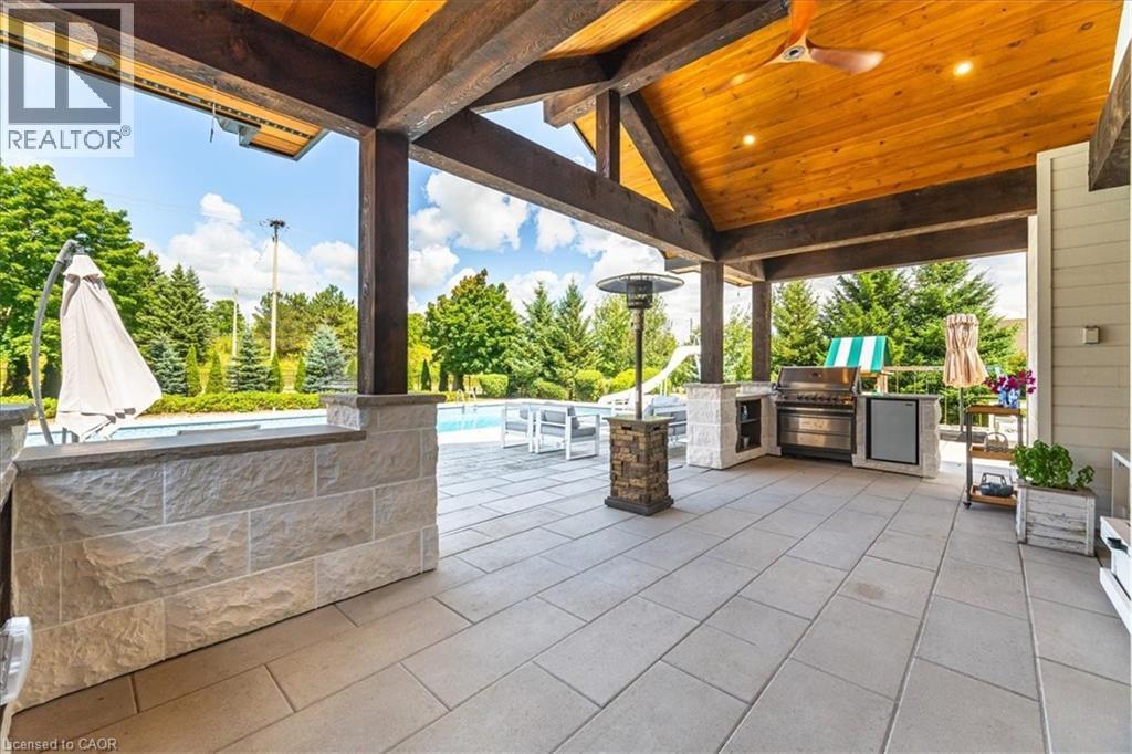 86 Canters Close, Kitchener, ON - Outdoor With Deck Patio Veranda With Exterior