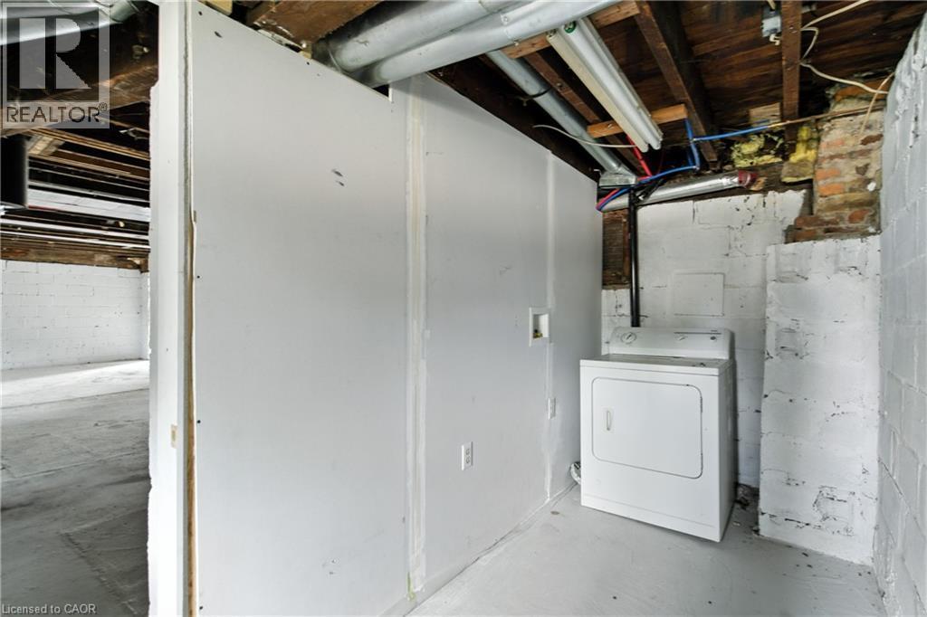 684 Beach Boulevard, Hamilton, ON - Indoor Photo Showing Laundry Room