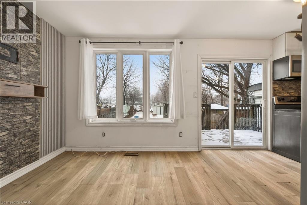 218 East 8Th Street, Hamilton, ON - Indoor