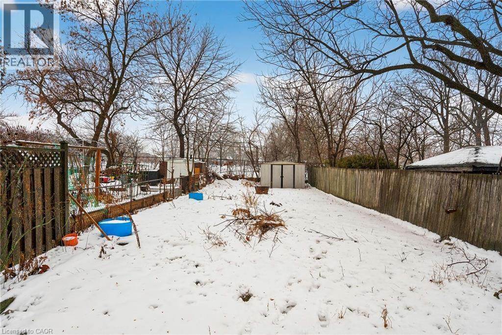 218 East 8Th Street, Hamilton, ON - Outdoor